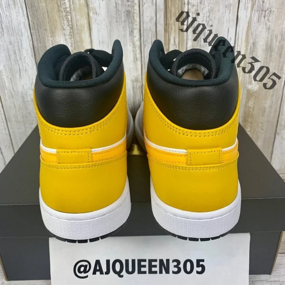 Air Jordan 1 Mid University Gold - Picture 6 of 7